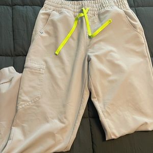 Figs scrubs LIMITED SLATE COLOR